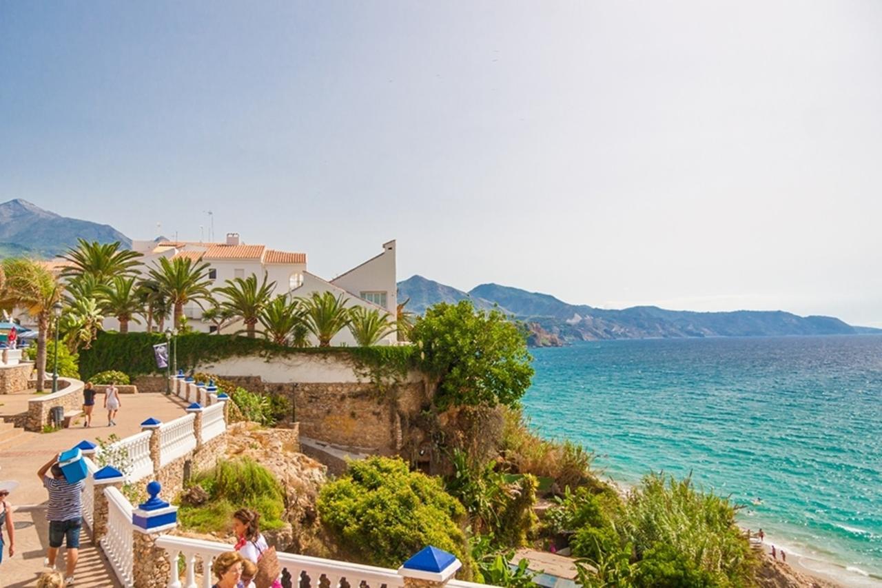Carabeo Rocamar Nerja Apartment Luaran gambar